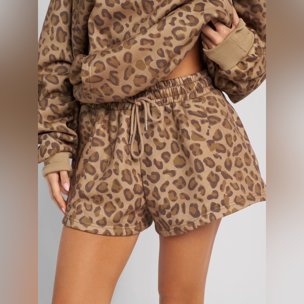 NWT Minimalist Shorts - Picture 1 of 8